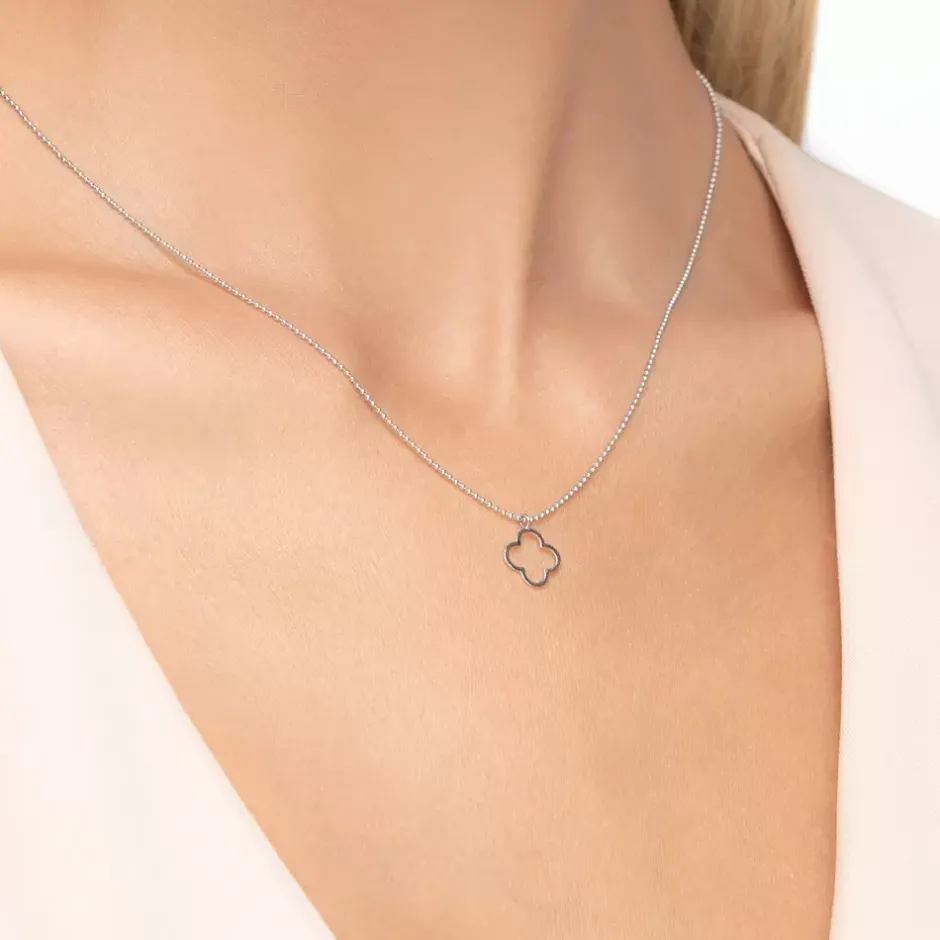 halskette_gentle_clover___1-1.webp Halskette GENTLE CLOVER, 14 Karat Weißgold-LEAF Online