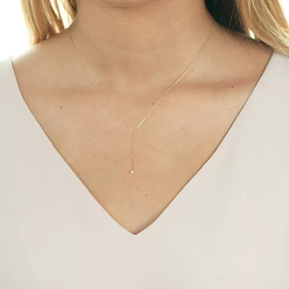 halskette_ypure_diamant___1-2.webp Halskette Y-PURE Diamant, 18 Karat Rosegold-LEAF Online