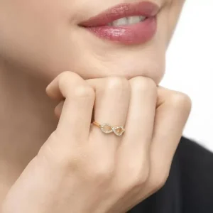 Infinityring mit Diamanten, 18 Karat Gelbgold-LEAF Sale