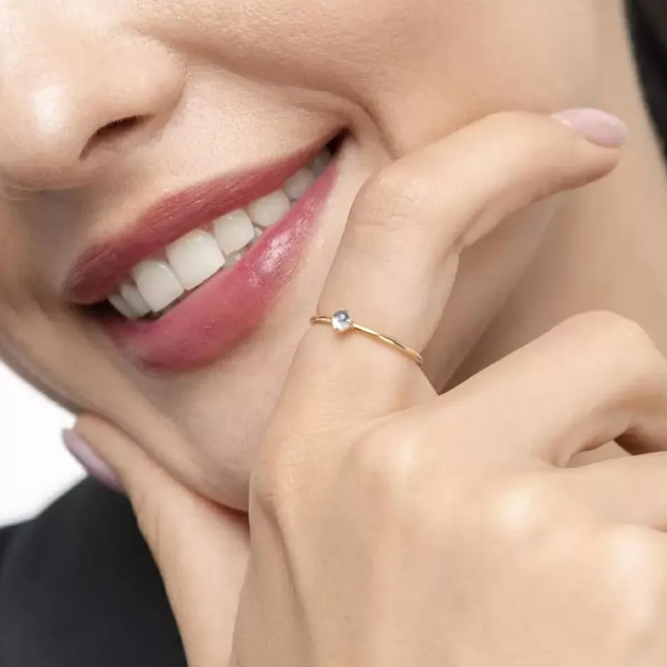 ring_cabochon__karat_gelb_2-1.webp Ring Cabochon, 14 Karat Gelbgold, Mondstein-LEAF Sale