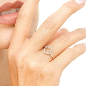 Ring Kleeblatt mit Diamanten, 18 Karat Weißgold-LEAF Sale
