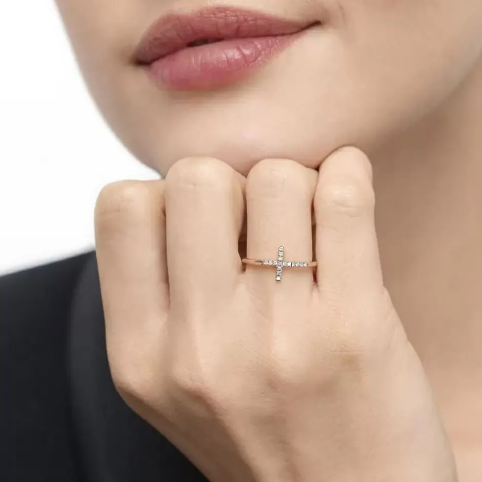 ring_kreuz_mit_diamanten__1-1.webp Ring Kreuz mit Diamanten, 18 Karat Rosegold-LEAF Sale