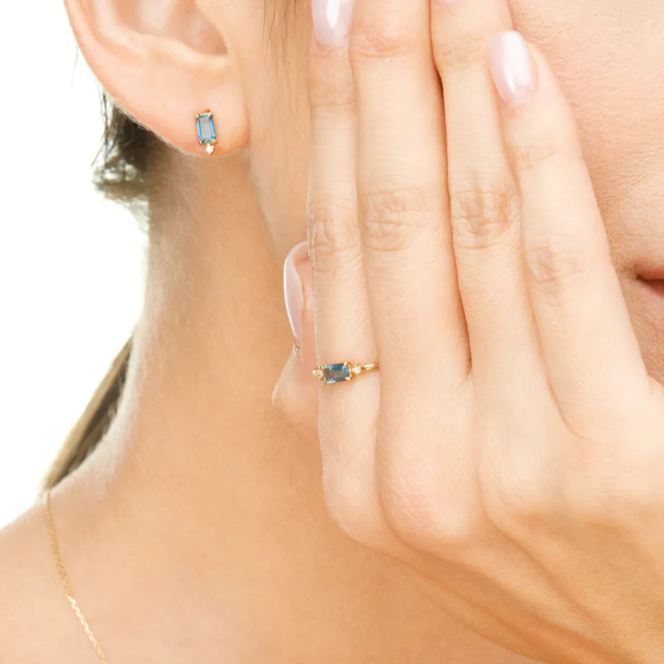 ring_london_blue_topaz__k_3.webp Ring London Blue Topaz, 14 Karat Gelbgold-LEAF Clearance