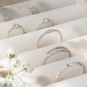 Ring mit Baguette Diamanten, 14 Karat Rosegold-LEAF Best