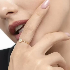 Ring Pave mit Diamanten, 18 Karat Gelbgold-LEAF Online