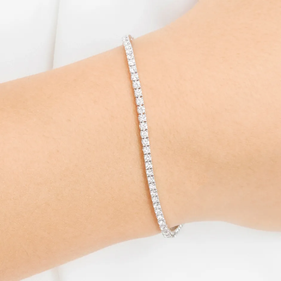 tennisarmband_mit_diamant_5-2.webp Tennisarmband mit Diamanten, 18 Karat Weißgold, 3.42ct, 17.0cm-LEAF New